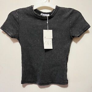 Cropped fitted baby tee with distressed details
